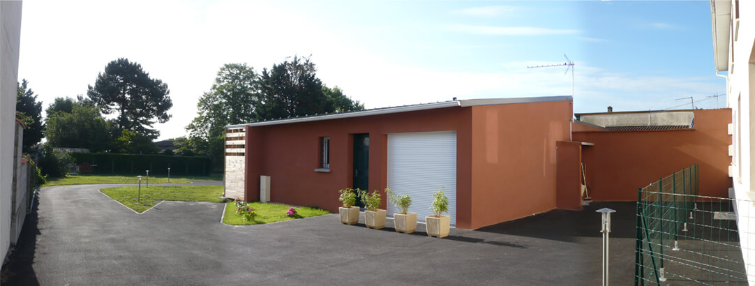 <span  class="uc_style_uc_tiles_grid_image_elementor_uc_items_attribute_title" style="color:#ffffff;">Appartement Bègles, entrée arrière</span>