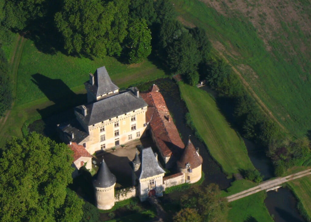 Château de Lieu-Dieu, vue aérienne
